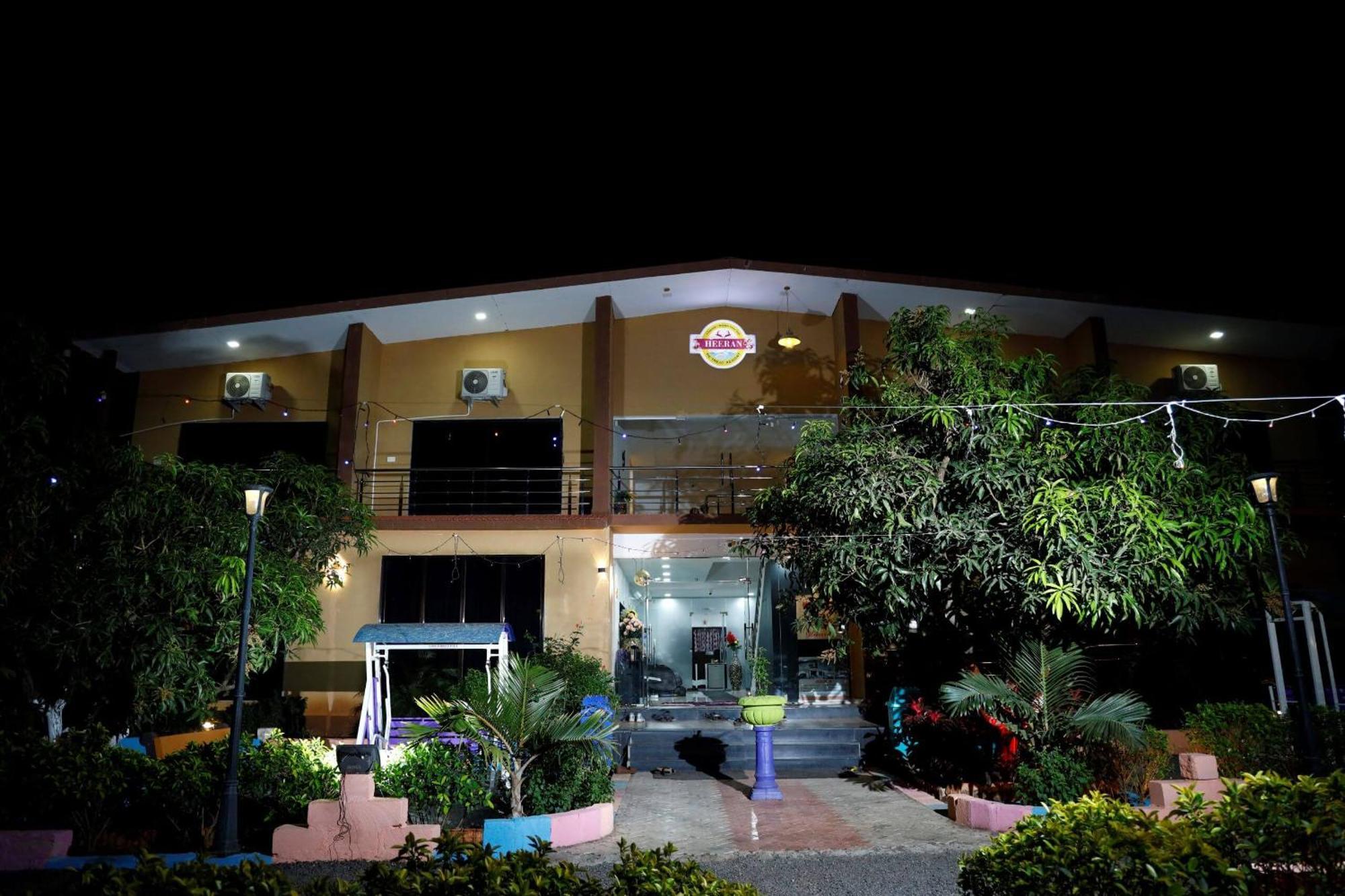Heeran Re-Treat Resort Sasan Gir Extérieur photo